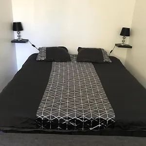 Studio Richelieu 1 Et Son Parking Privé Appartement